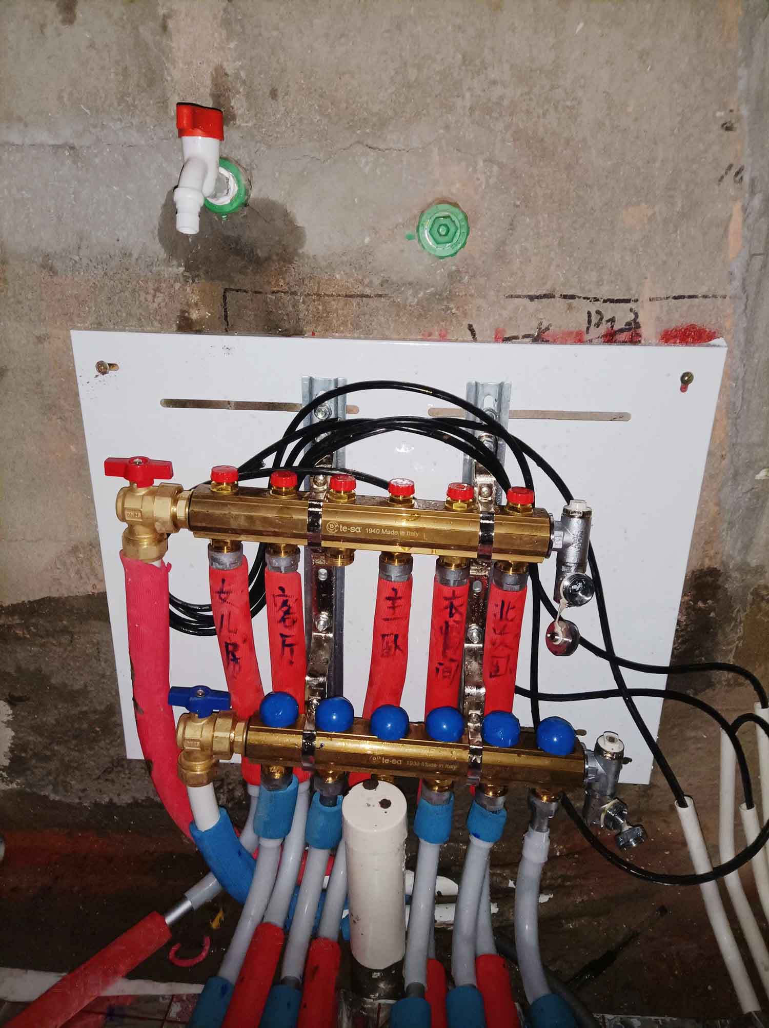 地暖費不費水？